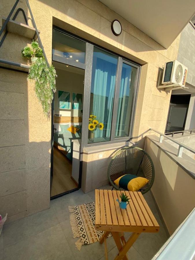 Beautiful Apartment With 3 Balconies In The Center Of יירבאן מראה חיצוני תמונה
